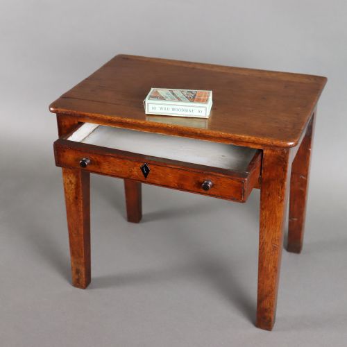 APPRENTICE PIECE MINIATURE 19TH CENTURY MAHOGANY SIDE TABLE - ADDITIONAL PHOTO 5