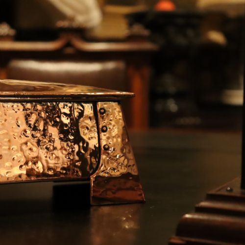 ARTS AND CRAFTS HAND BEATEN COPPER BOX - ADDITIONAL PHOTO 3