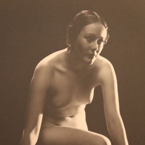 EARLY 20TH CENTURY BRITISH SILVER GELATIN PRINT OLYMPIADE - ADDITIONAL PHOTO 4