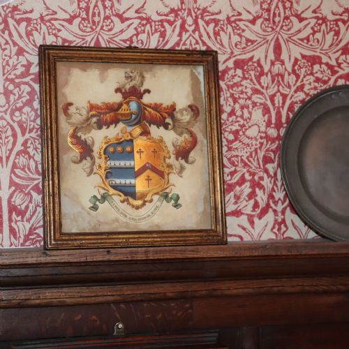 ENGLISH 18TH CENTURY FRAMED COAT OF ARMS - ADDITIONAL PHOTO 5