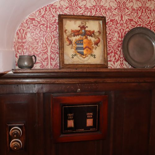 ENGLISH 18TH CENTURY FRAMED COAT OF ARMS - ADDITIONAL PHOTO 6