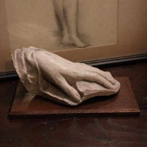 plaster cast hand of queen charlotte wife of king george iii by i fowkes dated 1810 - CATEGORY: ANTIQUE SCULPTURES - DATED 1800