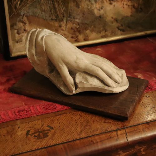 PLASTER CAST HAND OF QUEEN CHARLOTTE WIFE OF KING GEORGE III BY I FOWKES DATED 1810 - ADDITIONAL PHOTO 7