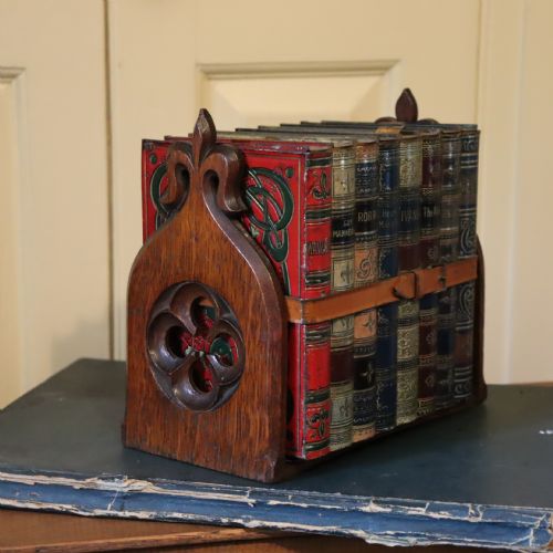 PAIR OF LATE VICTORIAN GOTHIC REVIVAL OAK BOOKENDS - ADDITIONAL PHOTO 3