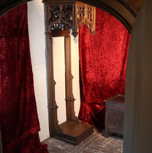 a large and impressive 19th century gothic revival oak display stand - CATEGORY: ANTIQUE MISCELLANEOUS - DATED 1870