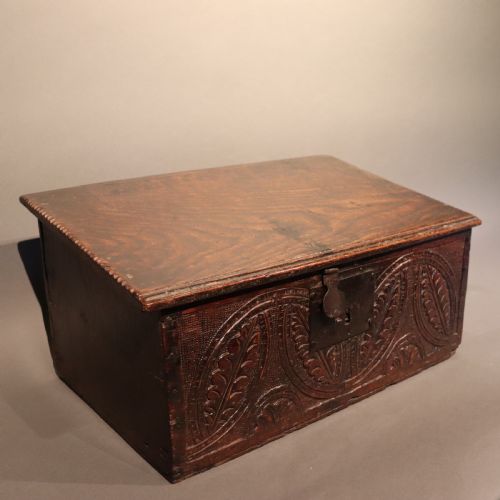 ENGLISH17TH CENTURY CARVED OAK BIBLE BOX - ADDITIONAL PHOTO 3