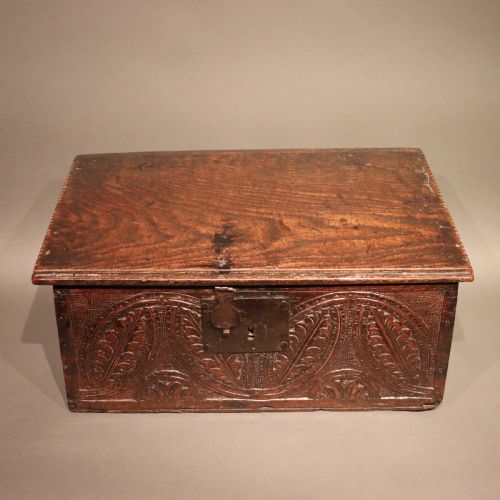 ENGLISH17TH CENTURY CARVED OAK BIBLE BOX - ADDITIONAL PHOTO 4