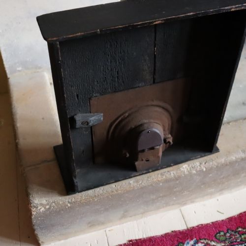 A VICTORIAN SALESMANS MINIATURE SAMPLE OF A CAST IRON FIREPLACE - ADDITIONAL PHOTO 5