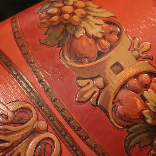 TWO EARLY ROLLS OF HEAVY EMBOSSED PAPER FOR TRADITIONALLY PAPERING HORIZONTALLY BELOW A DADO RAIL - ADDITIONAL PHOTO 4
