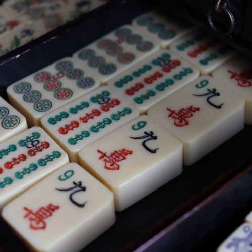 CHINESE MAHJONG SET CIRCA 1900 - ADDITIONAL PHOTO 8