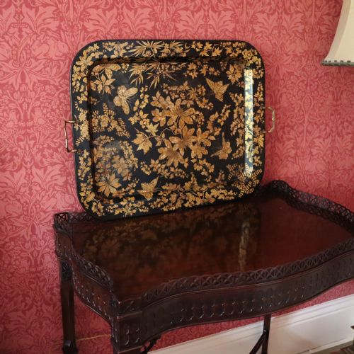 A GEORGE III BLACK GILT JAPPANNED PAPIER MCH TRAY BY HENRY CLAY LONDON CIRCA 1800 - ADDITIONAL PHOTO 3