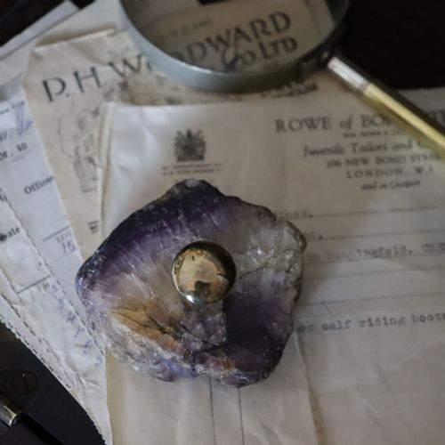 AN 18TH CENTURY BLUE JOHN MILLERS VEIN SPECIMEN DESK WEIGHT - ADDITIONAL PHOTO 4