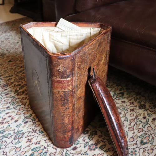 VICTORIAN BOOK STOOL WITH EMBOSSED ARMORIAL AND LEATHER SEAT - ADDITIONAL PHOTO 2