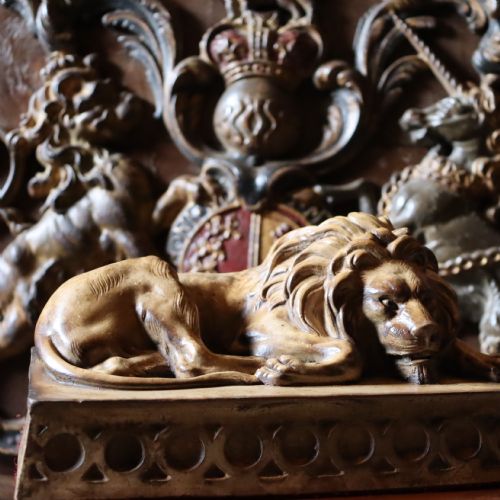 19TH CENTURY 'GRAND TOUR' PLASTER CANOVA LION - ADDITIONAL PHOTO 2