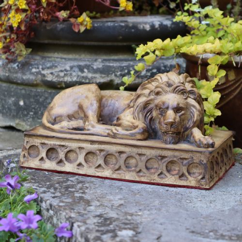 19TH CENTURY 'GRAND TOUR' PLASTER CANOVA LION - ADDITIONAL PHOTO 8
