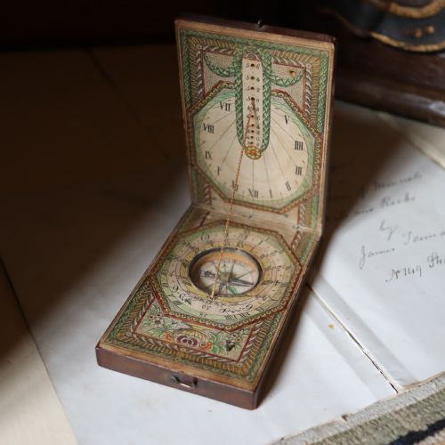 horology an 18th century folding pocket sundial and compass by david beringer - CATEGORY: ANTIQUE MISCELLANEOUS - DATED 18TH CENTURY
