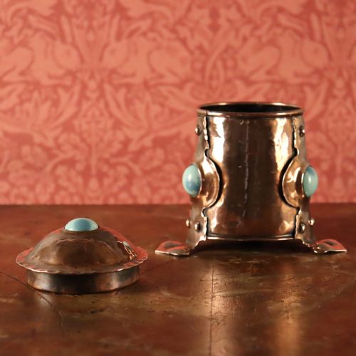 AN ARTS AND CRAFTS COPPER AND RUSKIN CABOCHON TEA CADDY - ADDITIONAL PHOTO 1