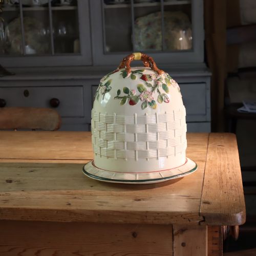 LARGE VICTORIAN MAJOLICA APPLE BLOSSOM STILTON CHEESE DISH AND COVER BY GEORGE JONES SONS - ADDITIONAL PHOTO 4
