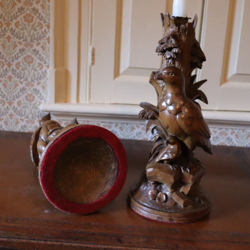 A PAIR OF BLACK FORREST CARVED LIMEWOOD CANDLESTICKS CIRCA 1880 - ADDITIONAL PHOTO 2
