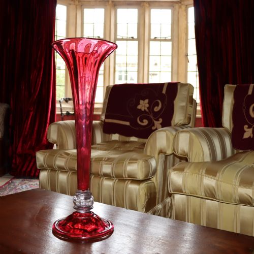 VICTORIAN CRANBERRY GLASS TRUMPET VASE - ADDITIONAL PHOTO 4