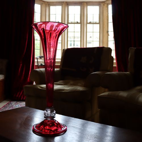 VICTORIAN CRANBERRY GLASS TRUMPET VASE - ADDITIONAL PHOTO 5