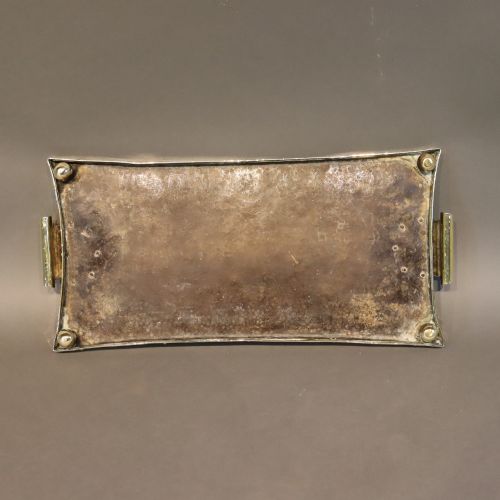 AN ARTS CRAFTS BRASS TRAY CIRCA 1910 - ADDITIONAL PHOTO 3