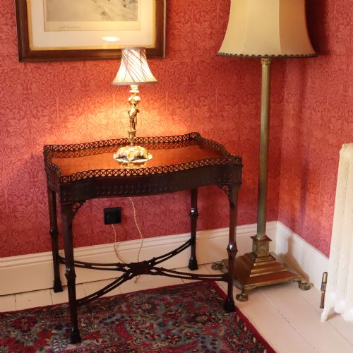 MAHOGANY SILVER TABLE BY HOWARD SONS - ADDITIONAL PHOTO 2