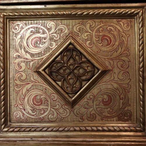 17TH CENTURY OR EARLIER ITALIAN GILT GOTHIC DECORATED WALNUT CASSONE CHEST - ADDITIONAL PHOTO 8