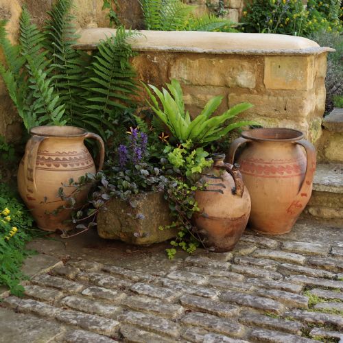 THREE 19TH CENTURY MEDITERRANEAN PAINTED POTTERY VESSELS - ADDITIONAL PHOTO 5
