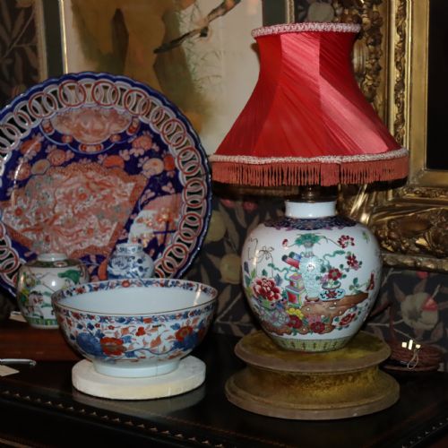 A CHINESE FAMILLE ROSE JAR TABLE LAMP - ADDITIONAL PHOTO 4