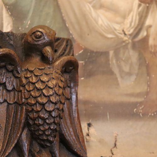 RARE ENGLISH 17TH CENTURY RELIGIOUS OAK CARVING OF THE VULNING PELICAN - ADDITIONAL PHOTO 5