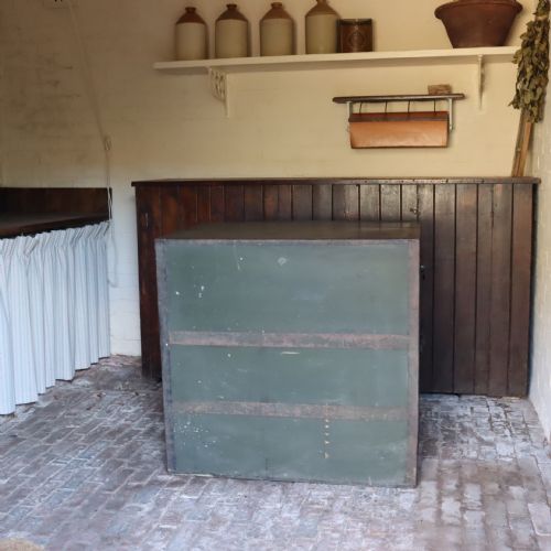 CAMPAIGN MILITARY TRAVELLING PACKING CASE BY ALLEN OF LONDON CIRCA 1900 WITH A RICH PROVENANCE - ADDITIONAL PHOTO 3