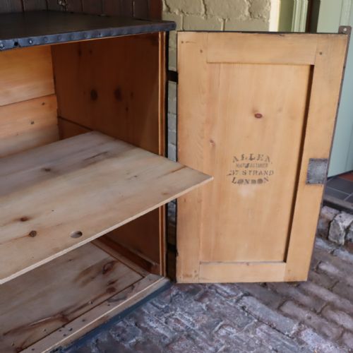 CAMPAIGN MILITARY TRAVELLING PACKING CASE BY ALLEN OF LONDON CIRCA 1900 WITH A RICH PROVENANCE - ADDITIONAL PHOTO 5
