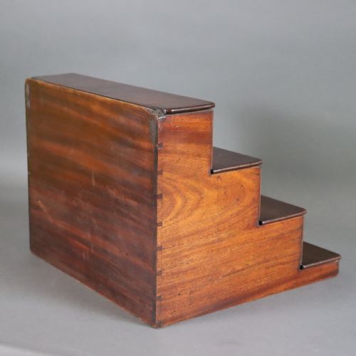 VICTORIAN MIRRORED SHOP DISPLAY STAND - ADDITIONAL PHOTO 3