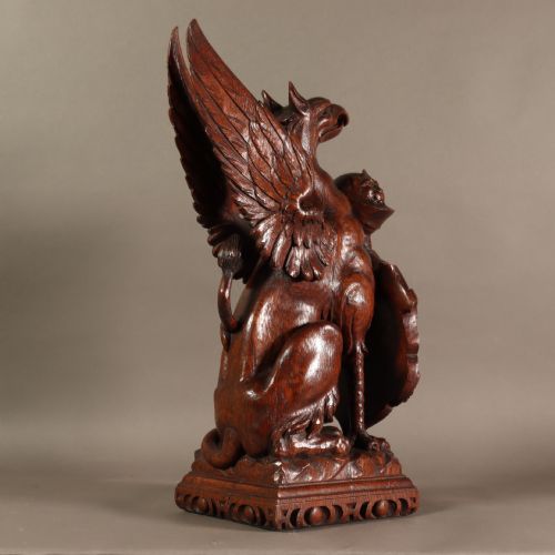 IMPRESSIVE 19TH CENTURY CARVED OAK GRIFFIN NEWEL POST DISPLAYING A FAMILY COAT OF ARMS - ADDITIONAL PHOTO 2