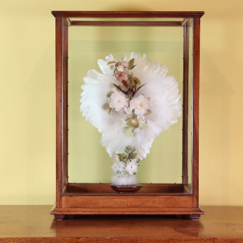 VICTORIAN TAXIDERMY A LADYS HUMMING BIRD AND FEATHER FAN IN A MUSEUM QUALITY MAHOGANY CASE - ADDITIONAL PHOTO 9