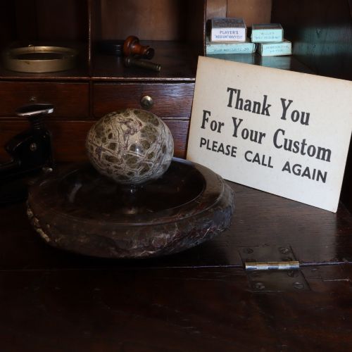 LATE 19TH CENTURY CORNISH SERPENTINE SPECIMEN STONE DESK TIDY - ADDITIONAL PHOTO 7