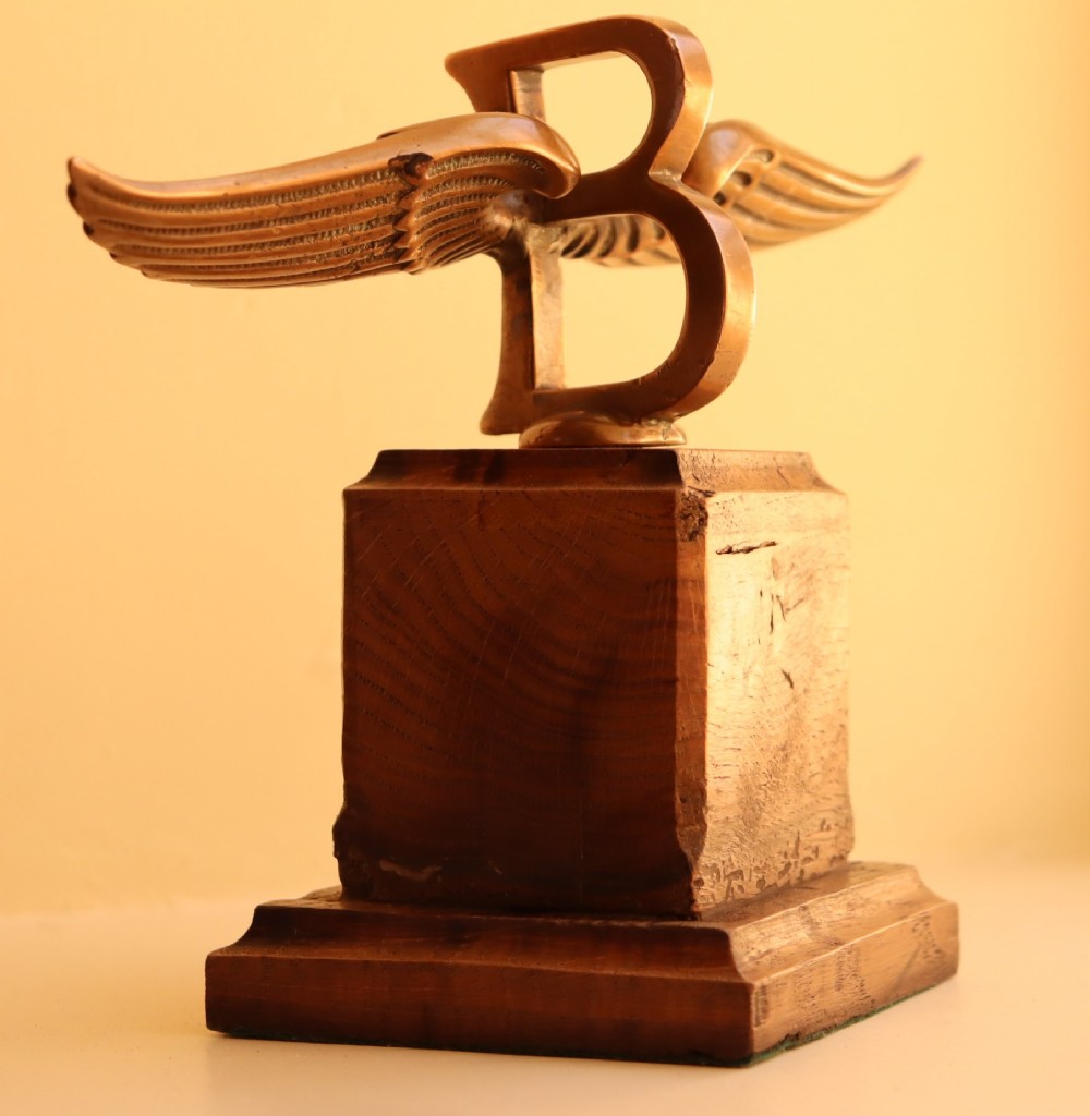 Bentley 1920s Bronze winged ‘flying B’ mascot 