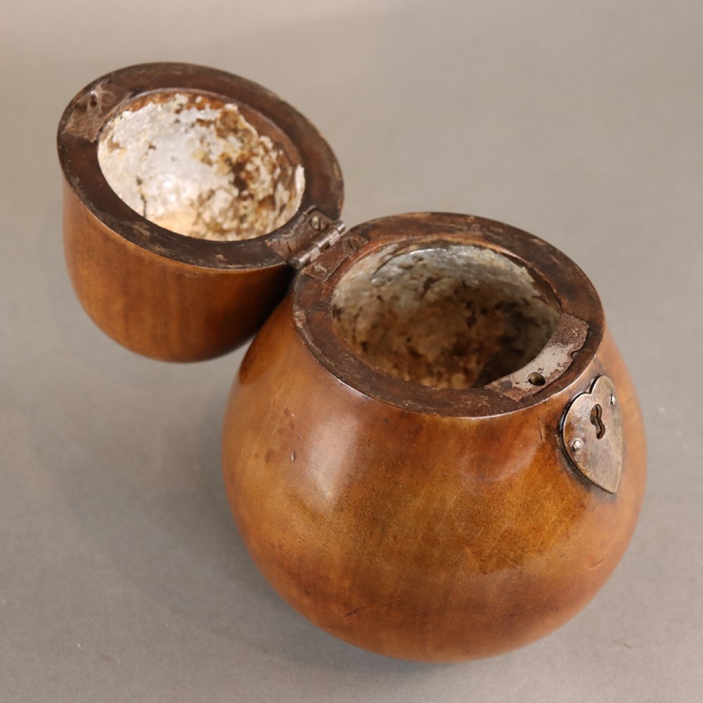 Pear wood Tea caddy  View IV