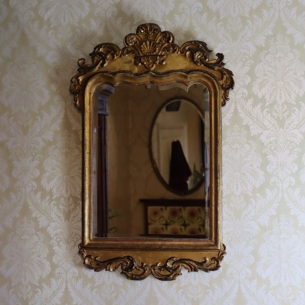 Early 19th Century Giltwood Mirror   View IV