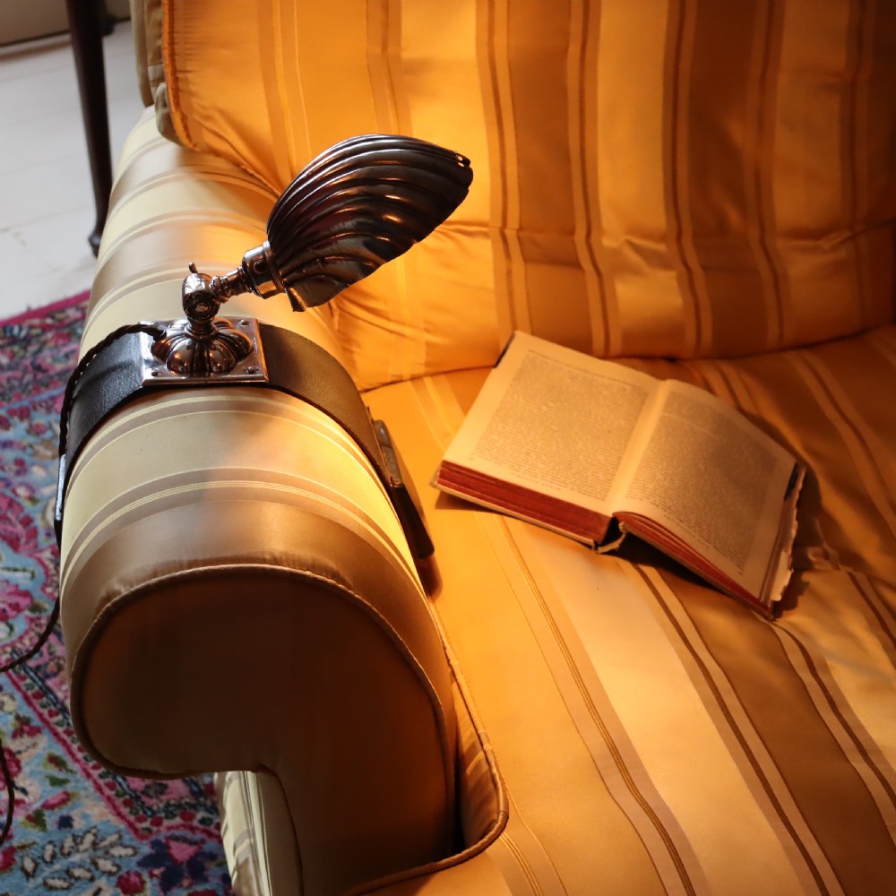 The Patented mobile reading lamp. Circa 1900  View II