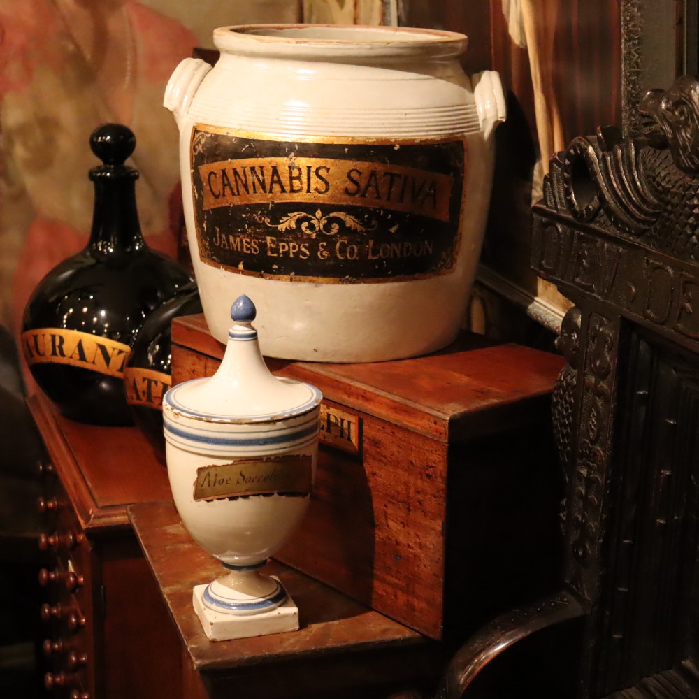 Apothecary pottery jar with gilt label 'Cannabis Sativa’  View II