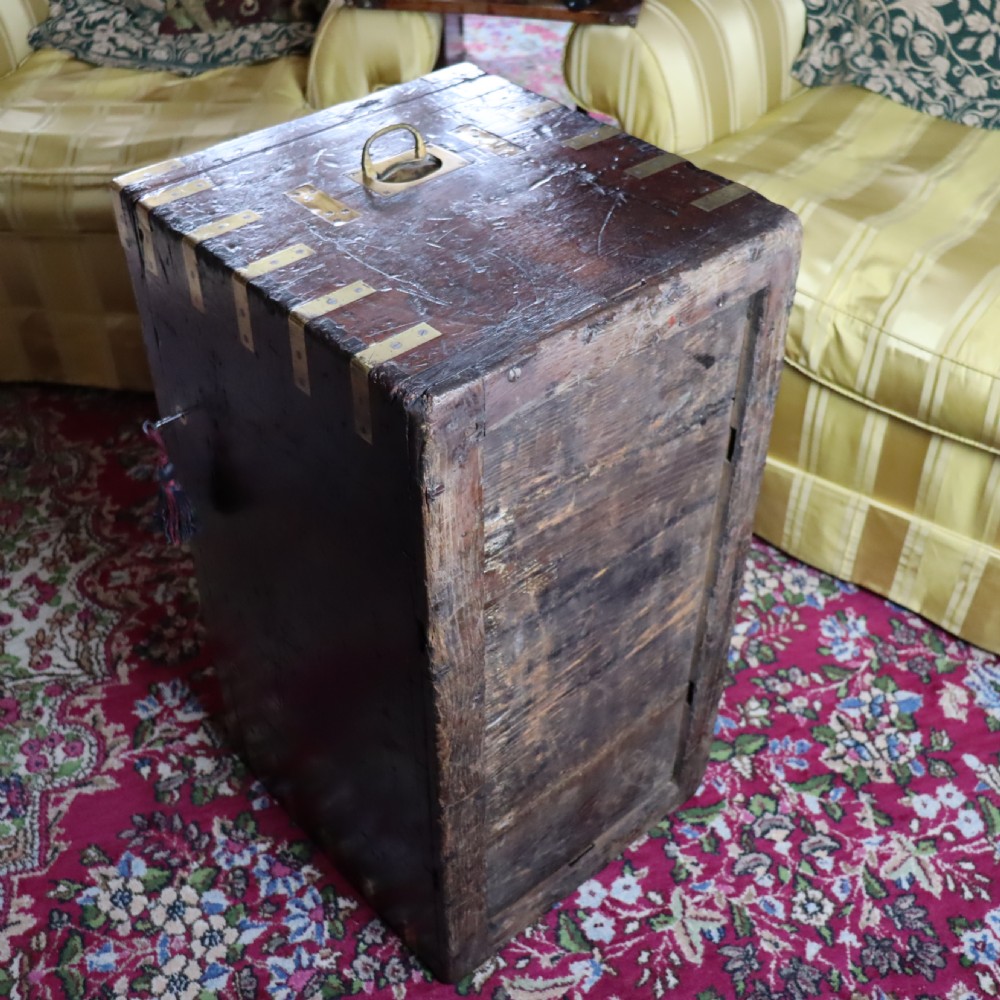 Early 19th Century mahogany Campaign trunk  View VII
