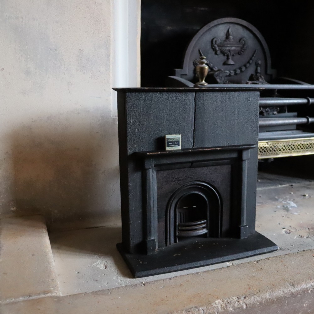 A Victorian salesman’s miniature sample of a cast iron fireplace View IV