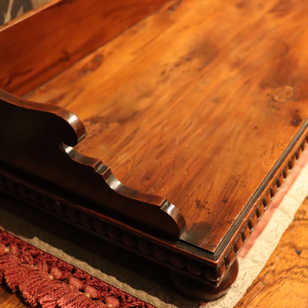 Arbutus Wood desk tidy View V