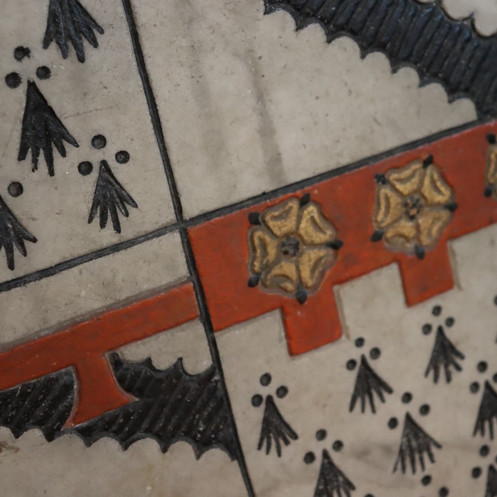Early English coat of arms, Circa 1700. Complete with the “Grubbe Family” book View VI