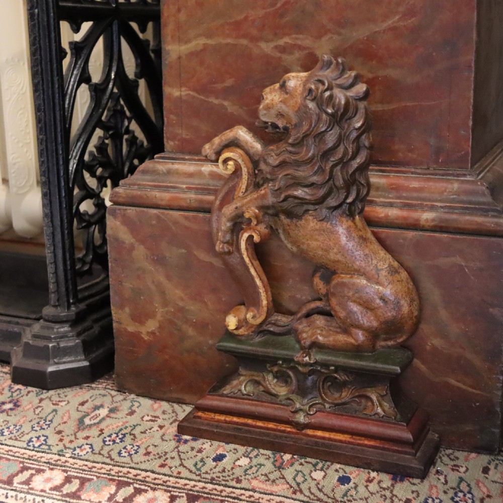 A Victorian cast iron Rampant lion doorstop  View IV