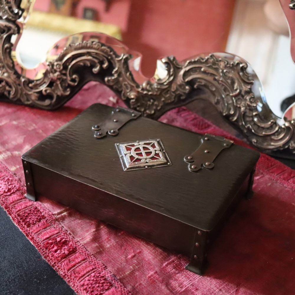 Arts & Crafts copper, silver and Red enamel box by the Guild of Handicraft Ltd Chipping Campden. Circa 1904  View IX