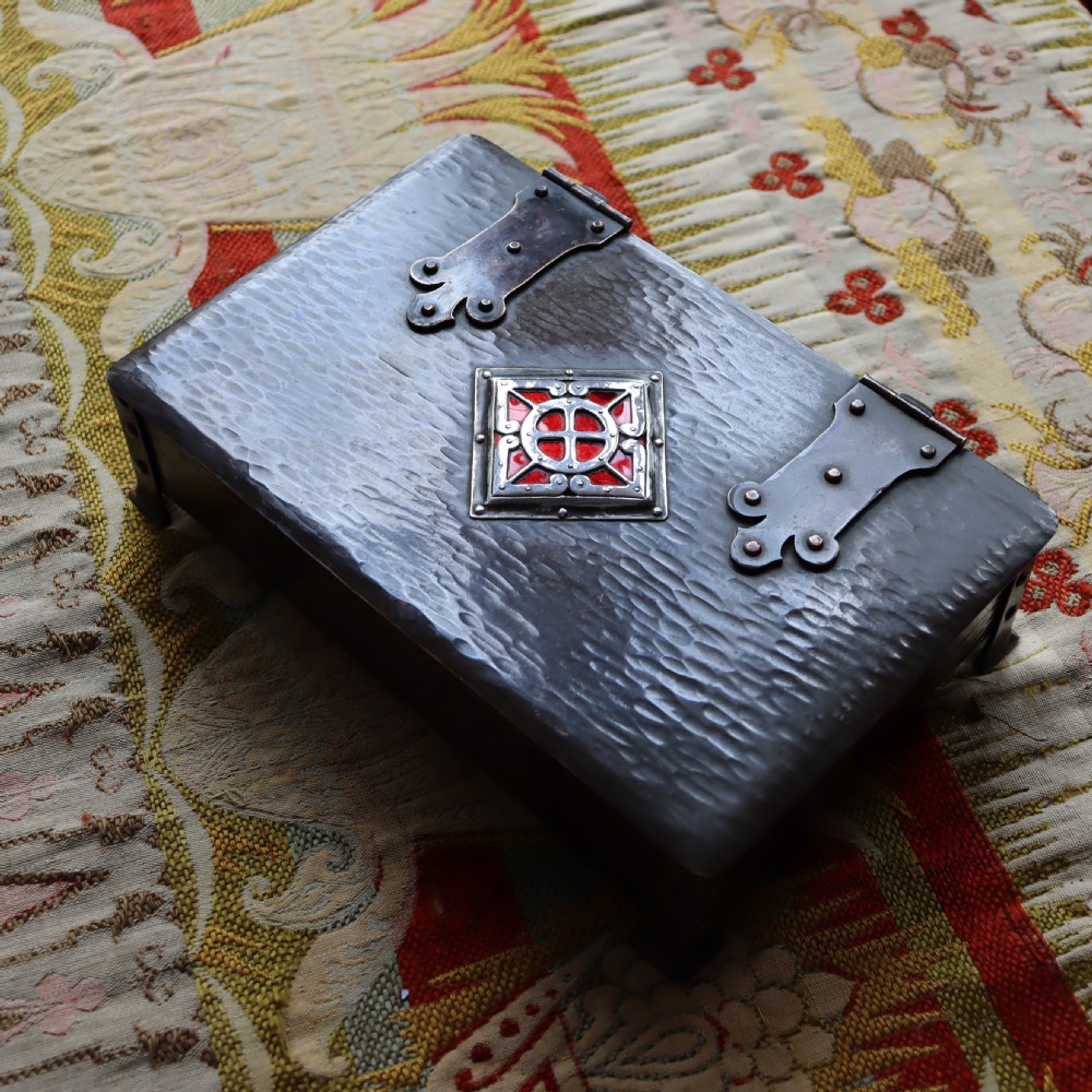 Arts & Crafts copper, silver and Red enamel box by the Guild of Handicraft Ltd Chipping Campden. Circa 1904  View X