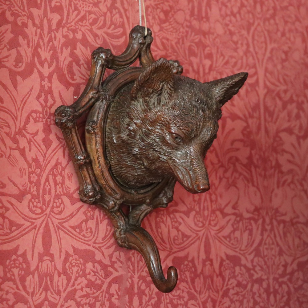 Black Forest carved wood fox mask wall-mounted hat or coat hook. 1915